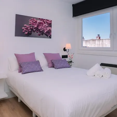 Elegancia Y Diseno En By * Βίγκο