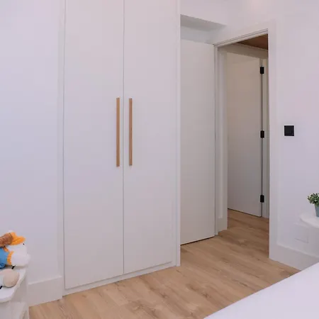 Elegancia Y Diseno En By