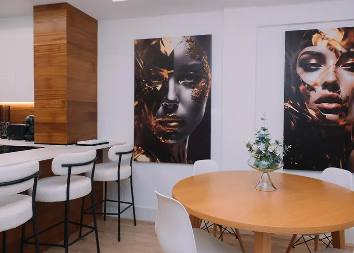 Elegancia Y Diseno En By