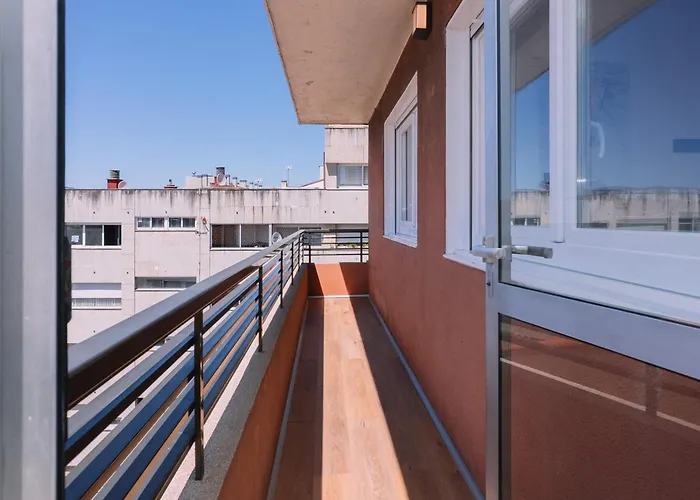 Elegancia Y Diseno En By Βίγκο