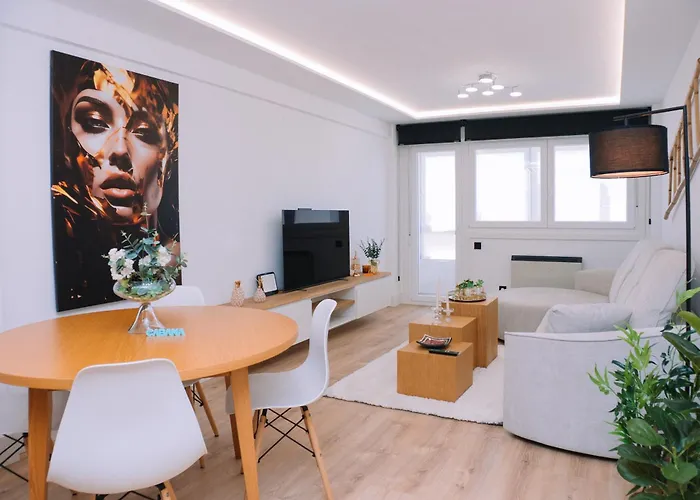 Elegancia Y Diseno En By * Βίγκο